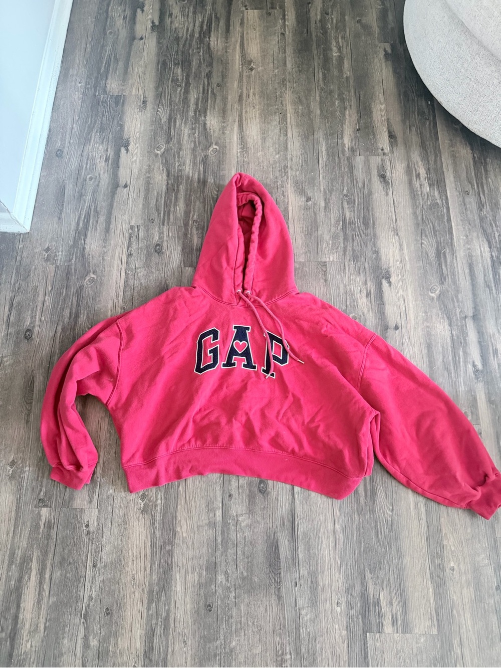 GAP red Cropped Hoodie
